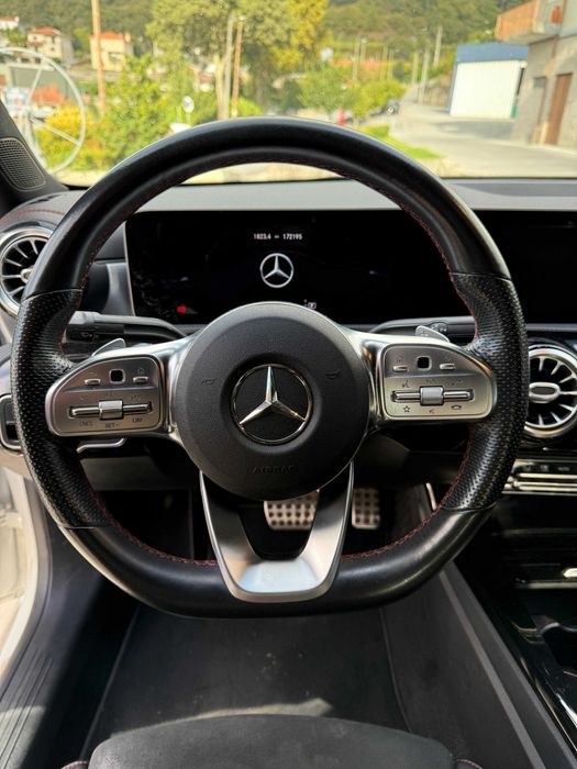 Mercedes-Benz CLA ( 180 D AMG )