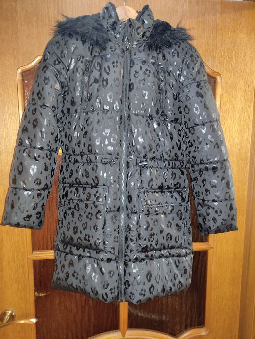 Тепла зимова куртка (пуховик) на 12-13 років
