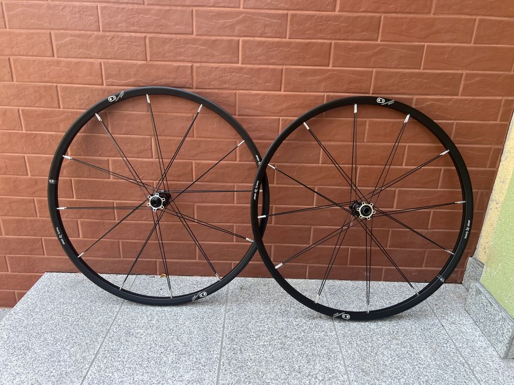 Crank brothers cobalt 1 29 hotsell