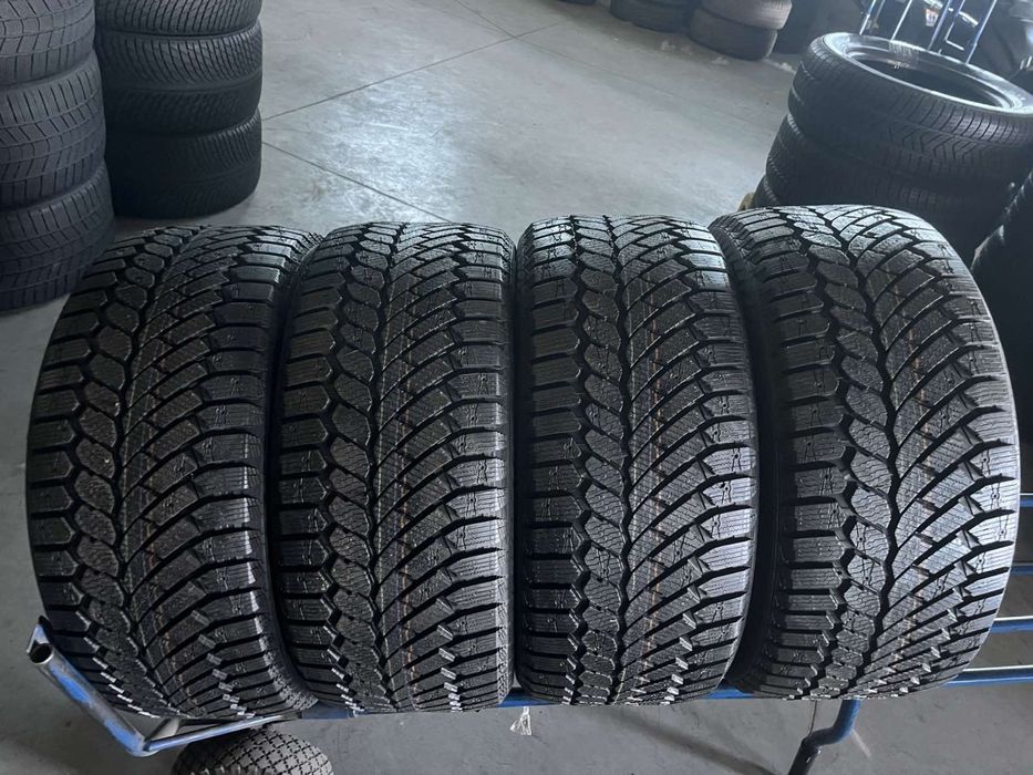 275/40/20 R20 Gislaved NordFrost 200 SUV 4шт нові