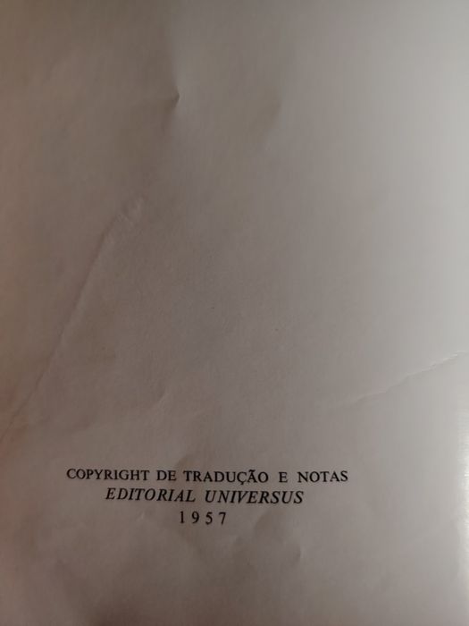 Duas edições de coleção Bíblia Ilustrada