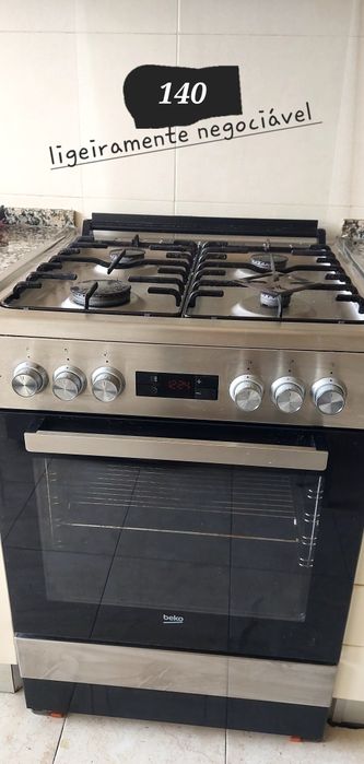 Fogão e freezer E máquina de lavar roupa  à venda