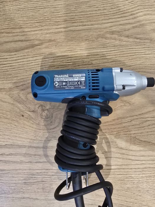 Makita 6952 Wkrętarka udarowa 230V