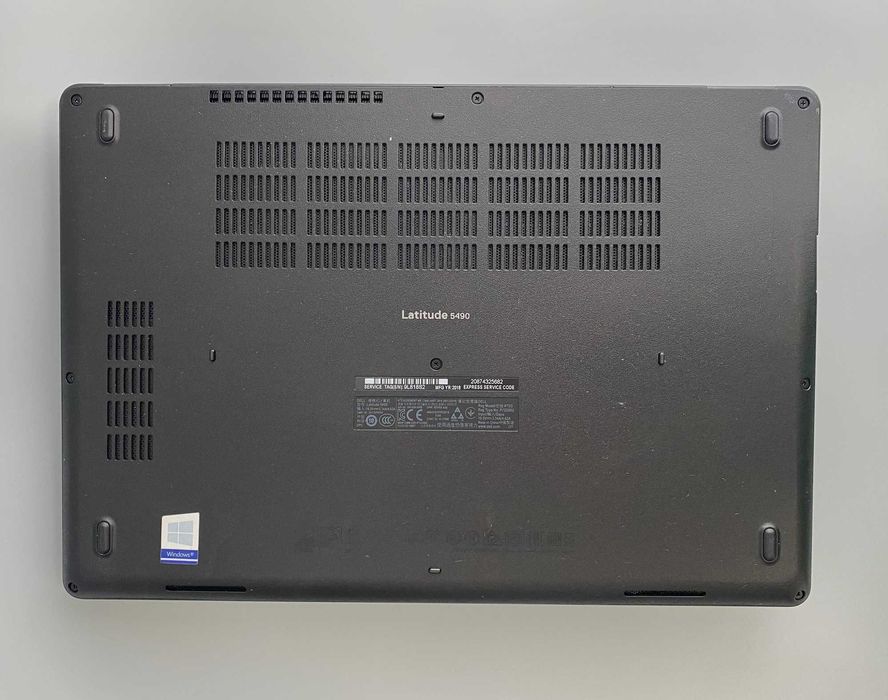 Dell Latitude 5490 i5-8250U 8 потоків 8GB SSD 256GB / 14" Ноутбук для роботи, бізнесу / Надійна серія