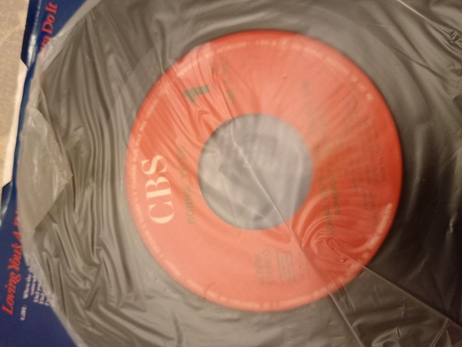 Vinil 7' Bonnie Tyler - Loving you is a dirty job but somebody got to