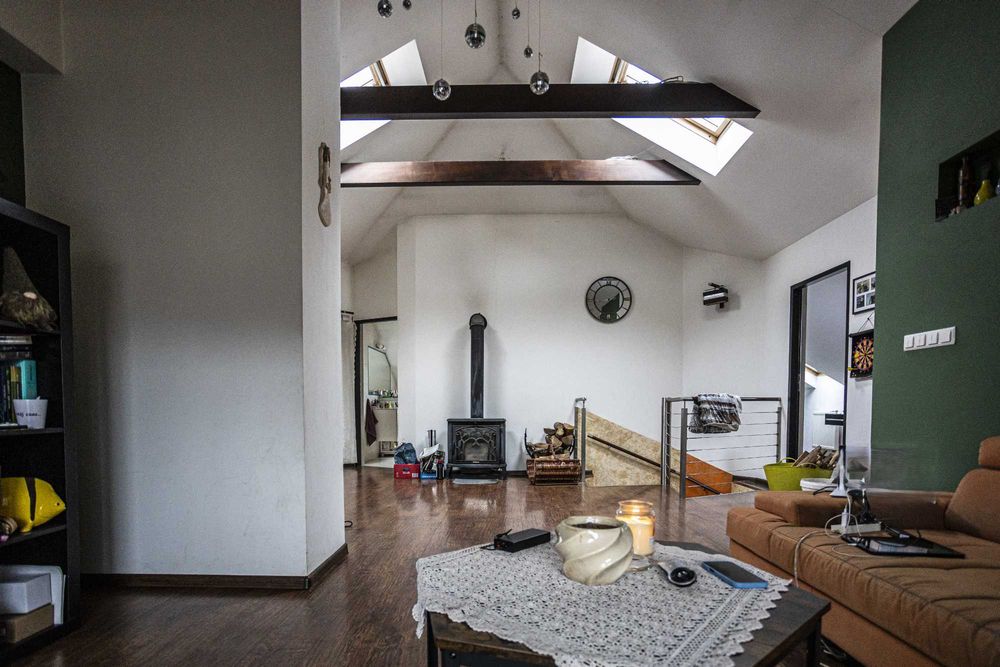 Na sprzedaż duży dom w centrum miejscowości