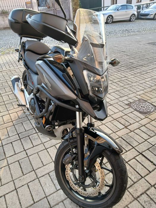 Honda NC750 com 14.600km