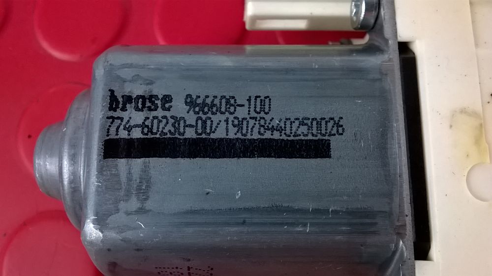 Motor Elevador Tras Esq - AUDI A4 B8 Avant (8K5)