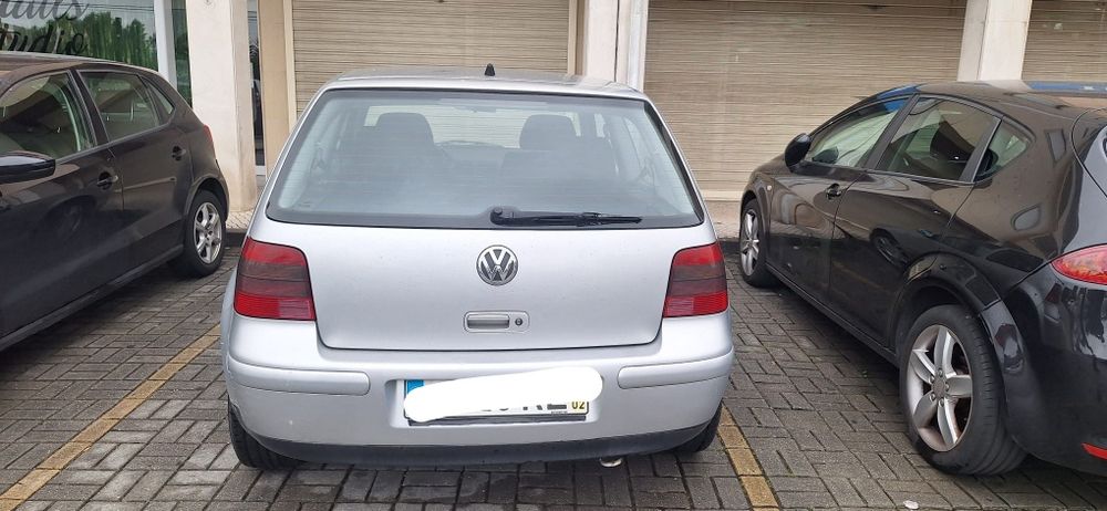 GOLF IV 1900 TDi 110 CV Versão 25 Anos