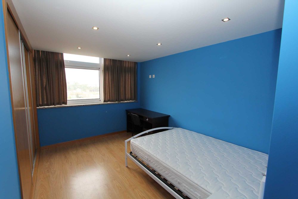Quarto com wc privado - Santa Clara Coimbra