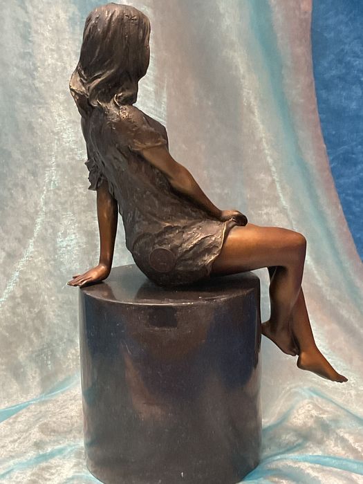 Escultura bronze 11x28 cm
