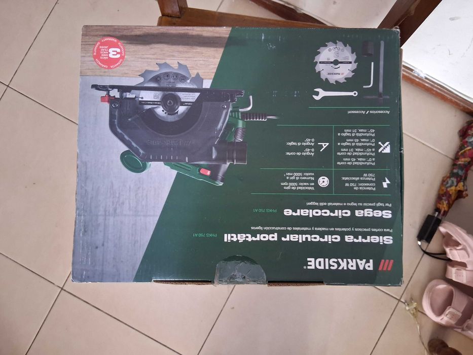 Serra circular (parkside) NOVA