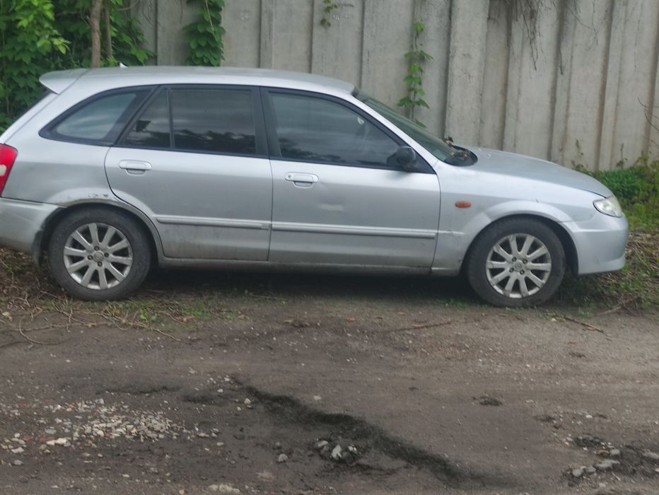 Продам мазду 323 ф