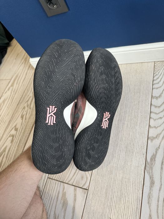 Кросівки Nike Kyrie Flytrap V 48,5(32см)