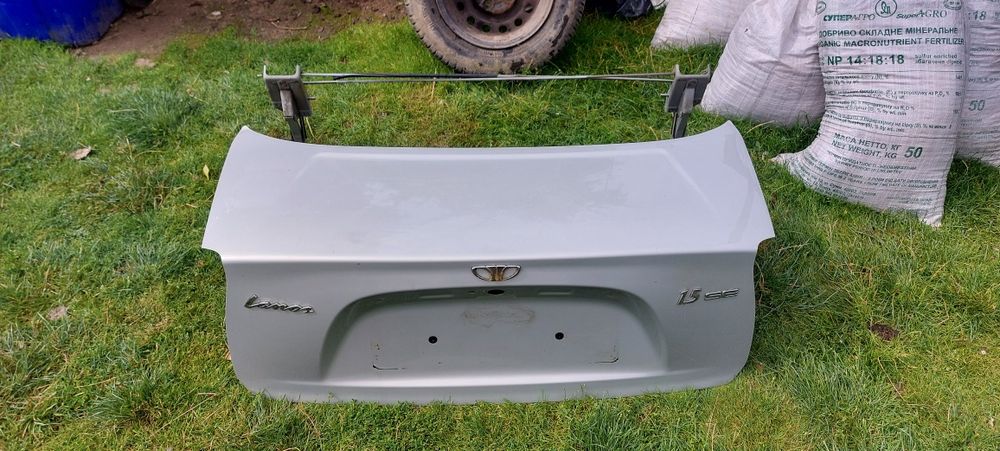 Продам кришку багажника ланос т150 кузов