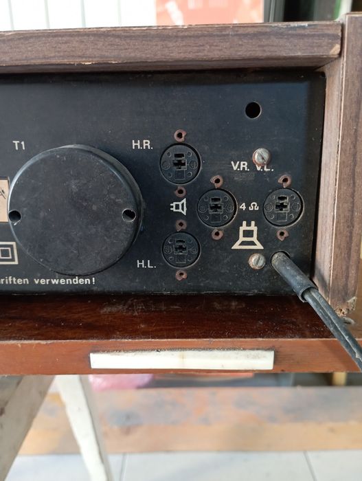 Радиоприемник PROXIMA STEREO.