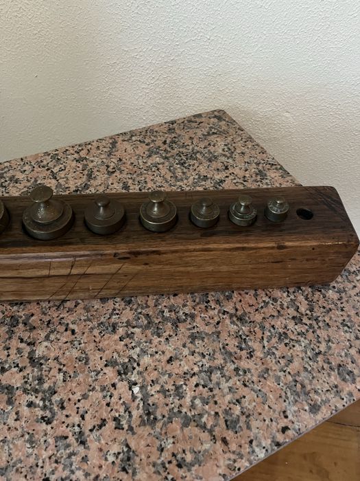 Conjunto pesos antigo