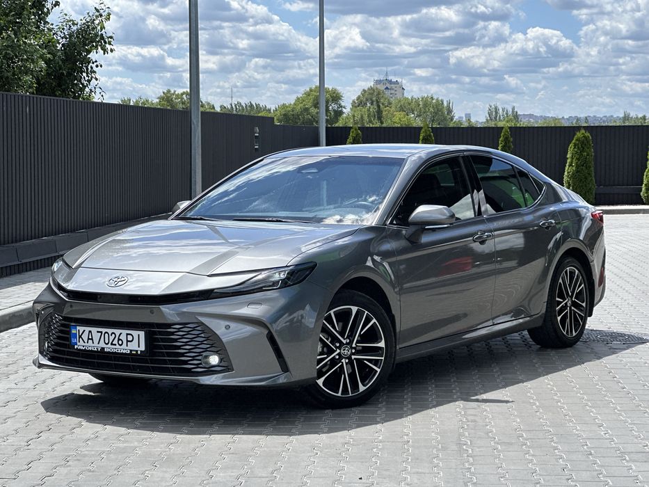 Продам Toyota Camry