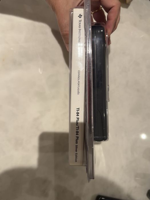 Calculadora Gráfica TEXAS TI-84 Plus