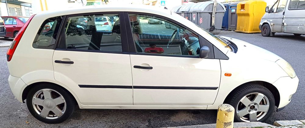 Ford Fiesta 1.4 TDCI 2005 gasóleo