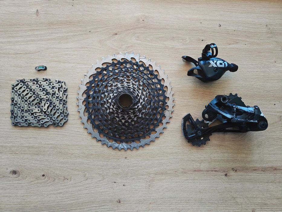 Трансмісія 12 шв. SRAM X01 Eagle 500% - перемикач, манетка, касета, ла