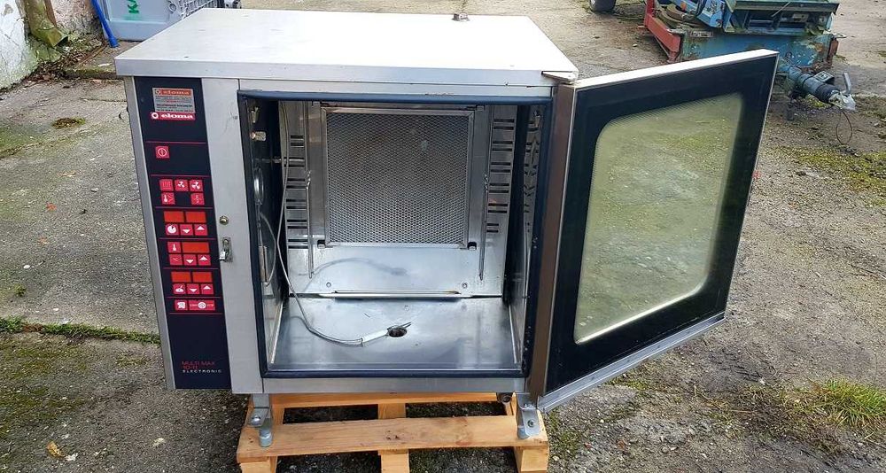 Piec konwekcyjno parowy ELOMA MULTI MAX 10-11 15r z dużą szybą.