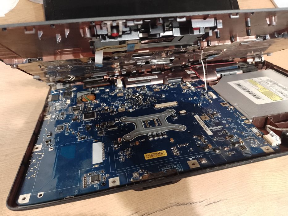 Acer Aspire 5737Z - na części