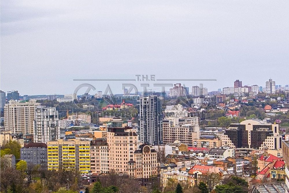 Аренда квартиры,  ул. Хмельницкого Богдана, Центр