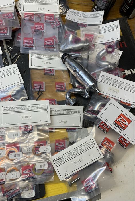 Peças rc embaladas Novarossi e Team Orion