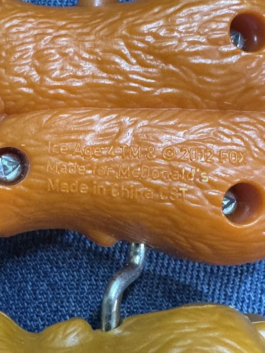 Boneco mc donald 2012