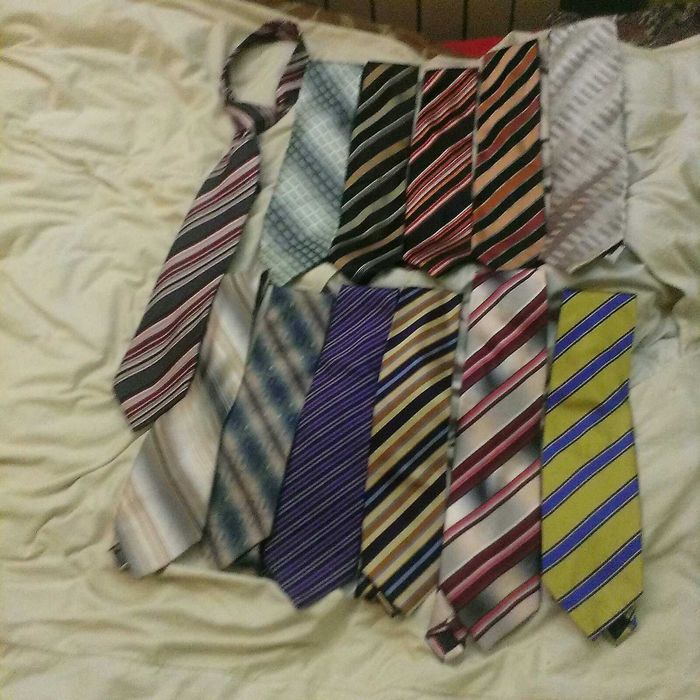 мужские галстуки и бабочки