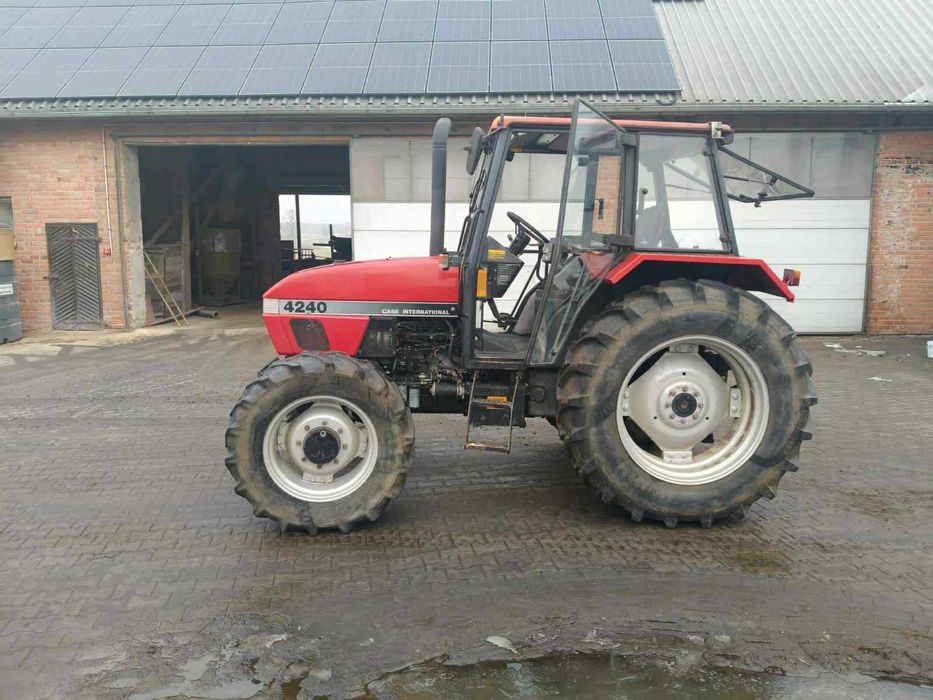 Case 4240 4210 4220 4230 844 Grabów-Wójtostwo • OLX.pl