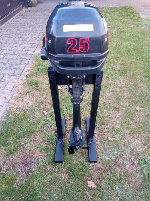 Silnik zaburtowy Suzuki 2.5 km, 4T, 2008, stopa S. Stan bardzo dobry