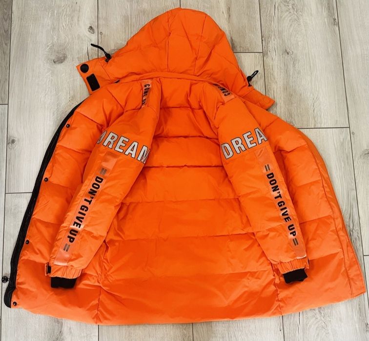 Куртка зимняя на девочку 152 см