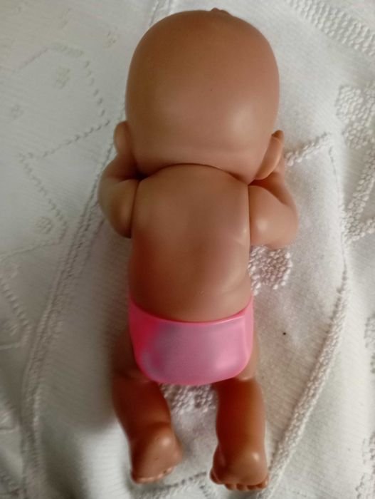 10€ Nenuco de borracha , entrego em rio tinto ou envio CTT