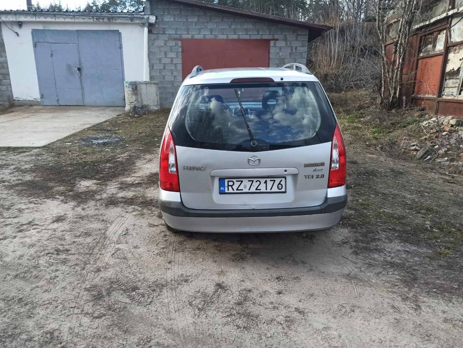 Mazda Primacy            .