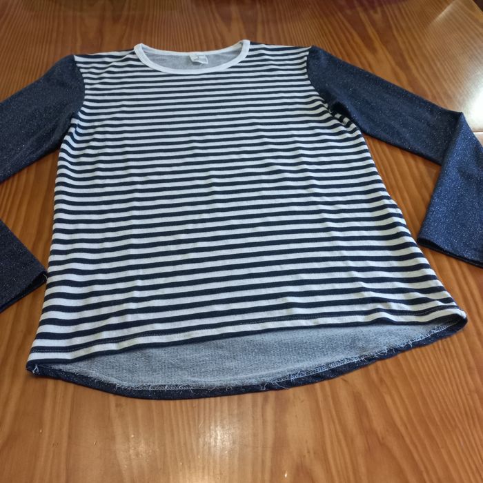 Camisola unisexo azul e cinza com brilho Tam.L