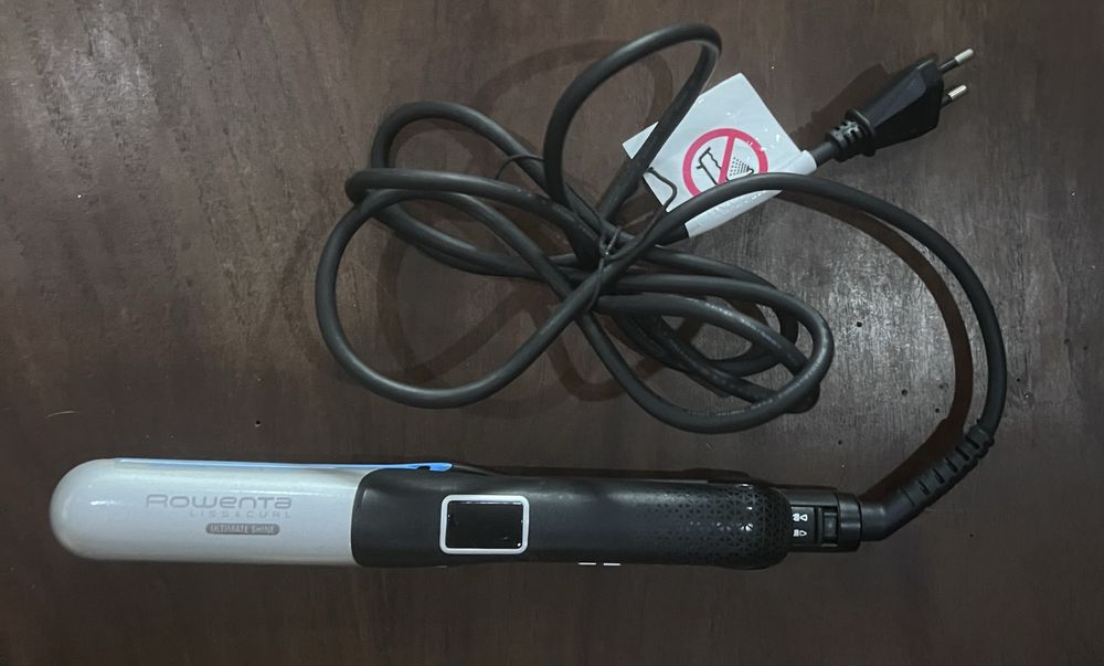 Prancha Rowenta Liss & Curl Ultimate Shine