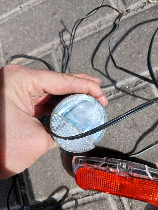 Zestaw pięciu lampek rowerowych led