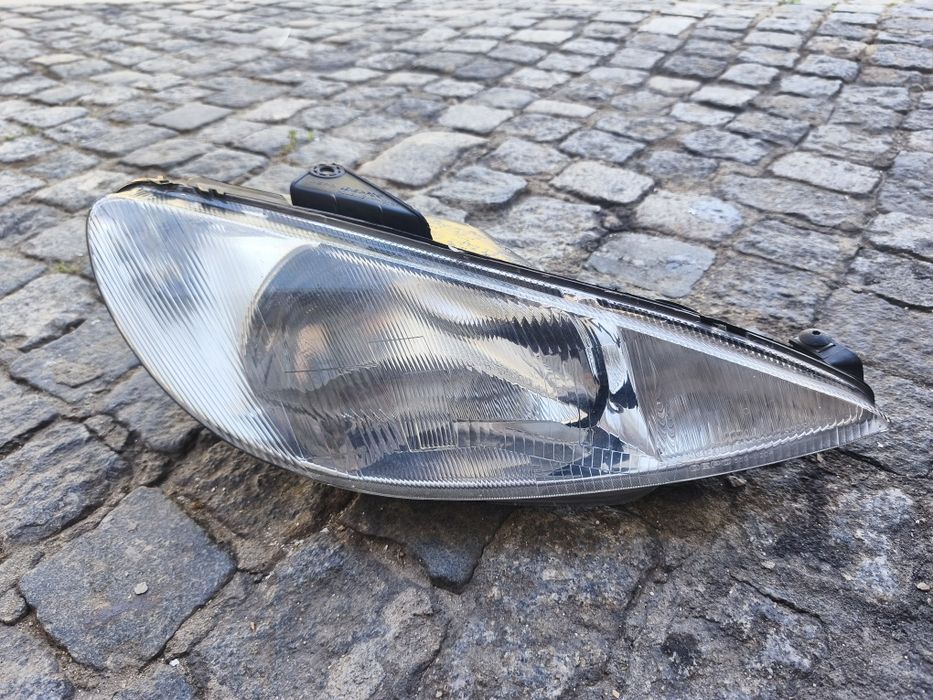 farolim traseiro e farol dianteiro Peugeot 206