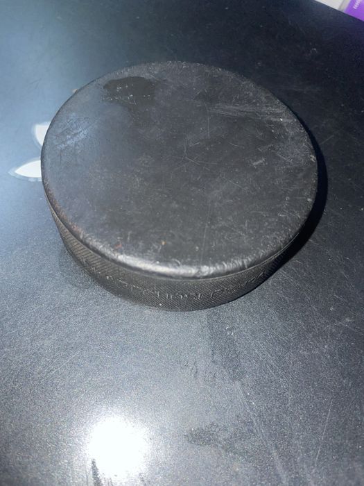 Шайба хокей хокейная