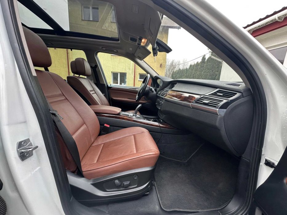 BMW X5 xDrive35d      2013