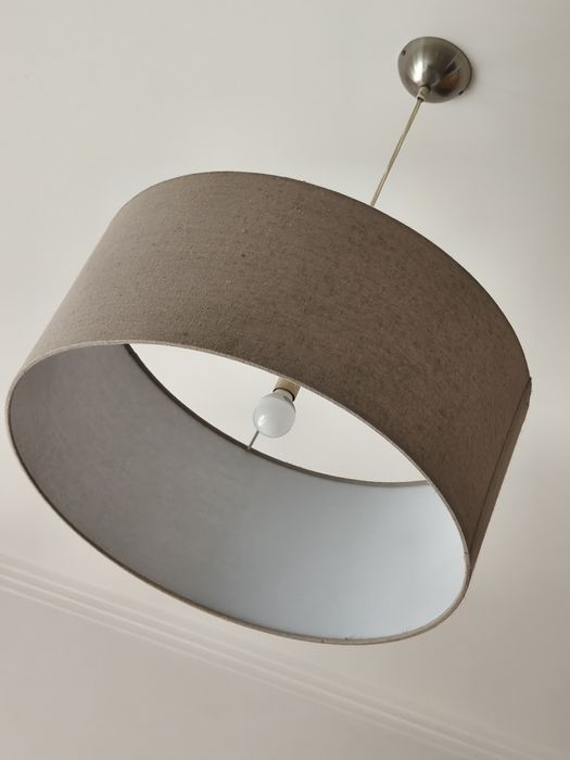 Candieiro  com abajur redondo