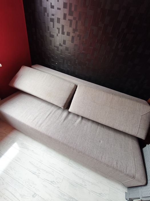 Sofa rozkładana.