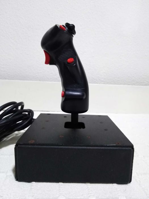 Joystick Thrustmaster Pro Flight Control System