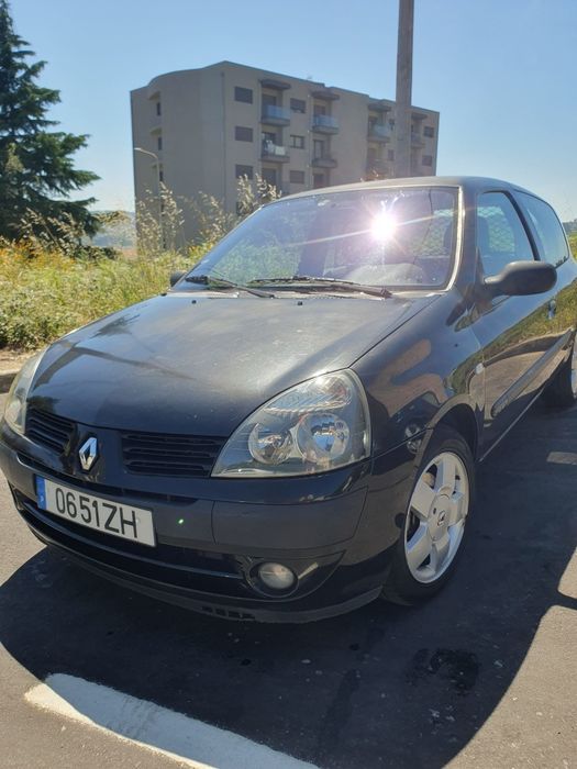 Vendo renualt clio 2