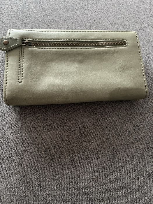 Carteira Aunts&Uncles e Bolsa Havaianas