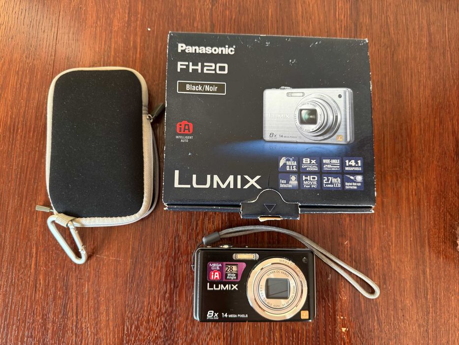 Aparat cyfrowy Panasonic LUMIX FH 20