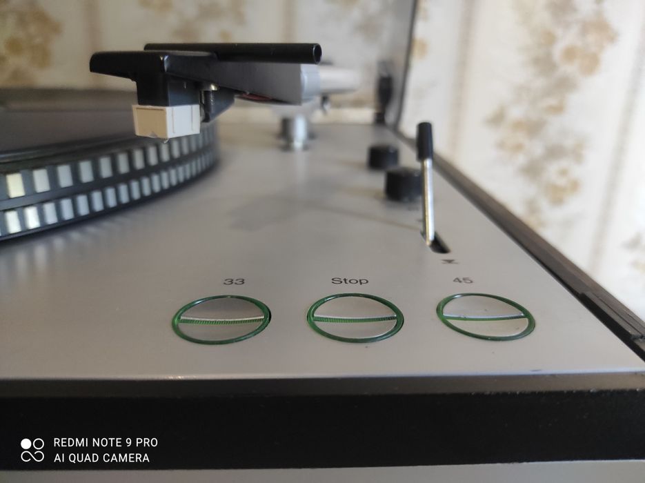 Програвач платівок Telefunken S 500 з тонармом Ortofon AS 212