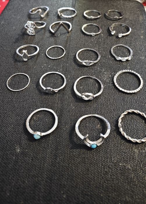 Conjunto de 85 aneis